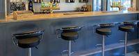 Cafe Mee & Sports Bar