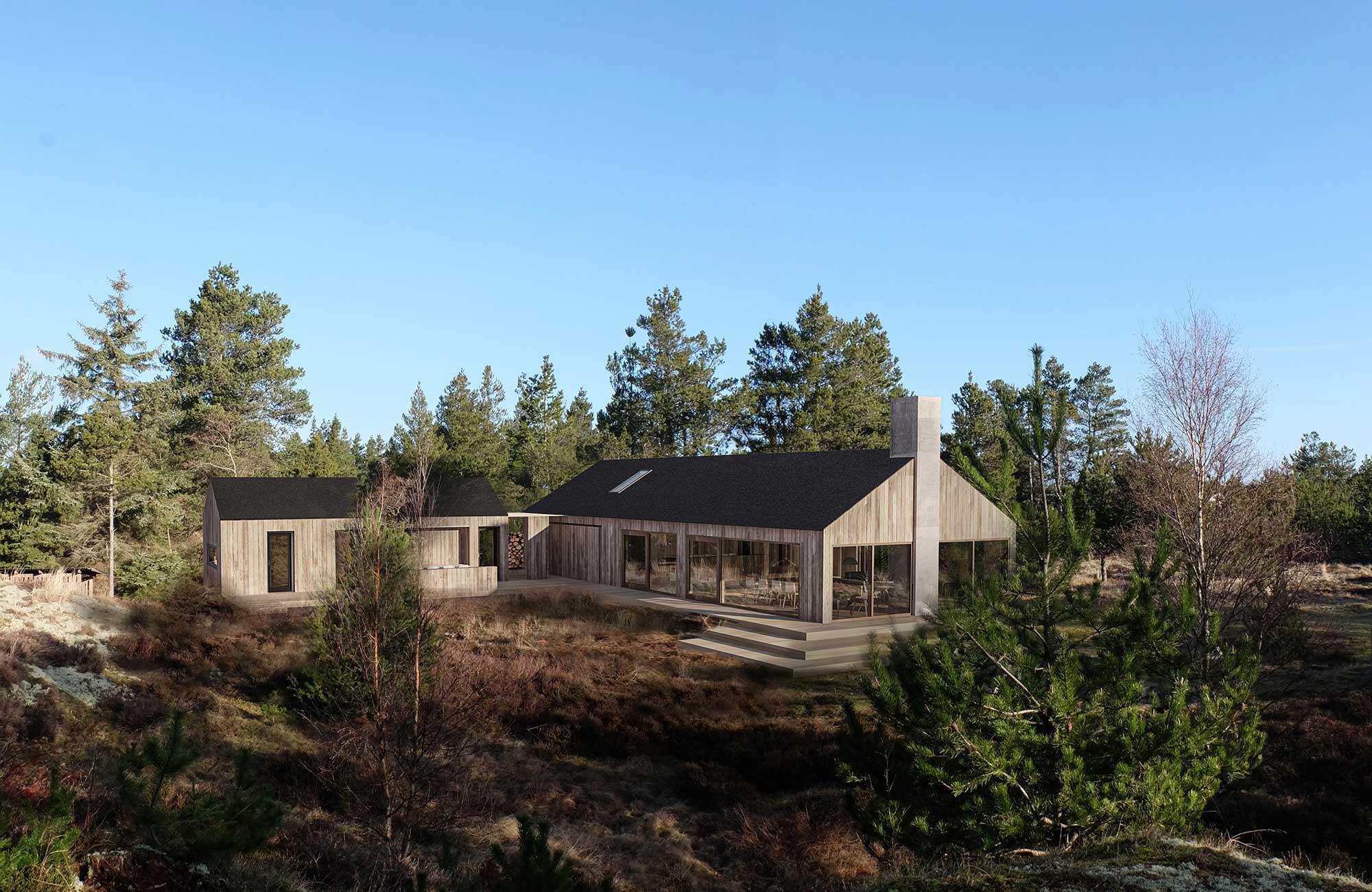 Moderne træhus omgivet af skov med store vinduer og en terrasse, beliggende i et naturskønt område.