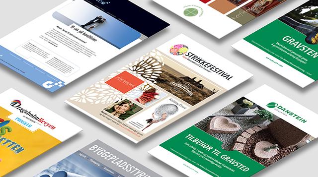 Flere farverige brochurer og flyers om forskellige arrangementer og tjenester præsenteret på en grå baggrund.